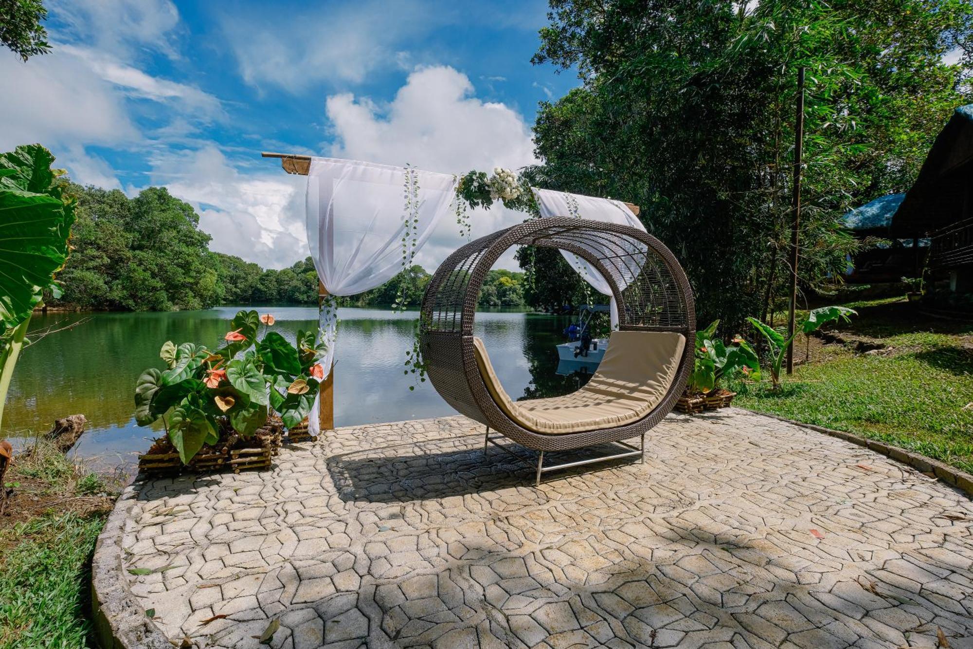 Almost Heaven Lake Resort By Cocotel Cavinti Exterior photo
