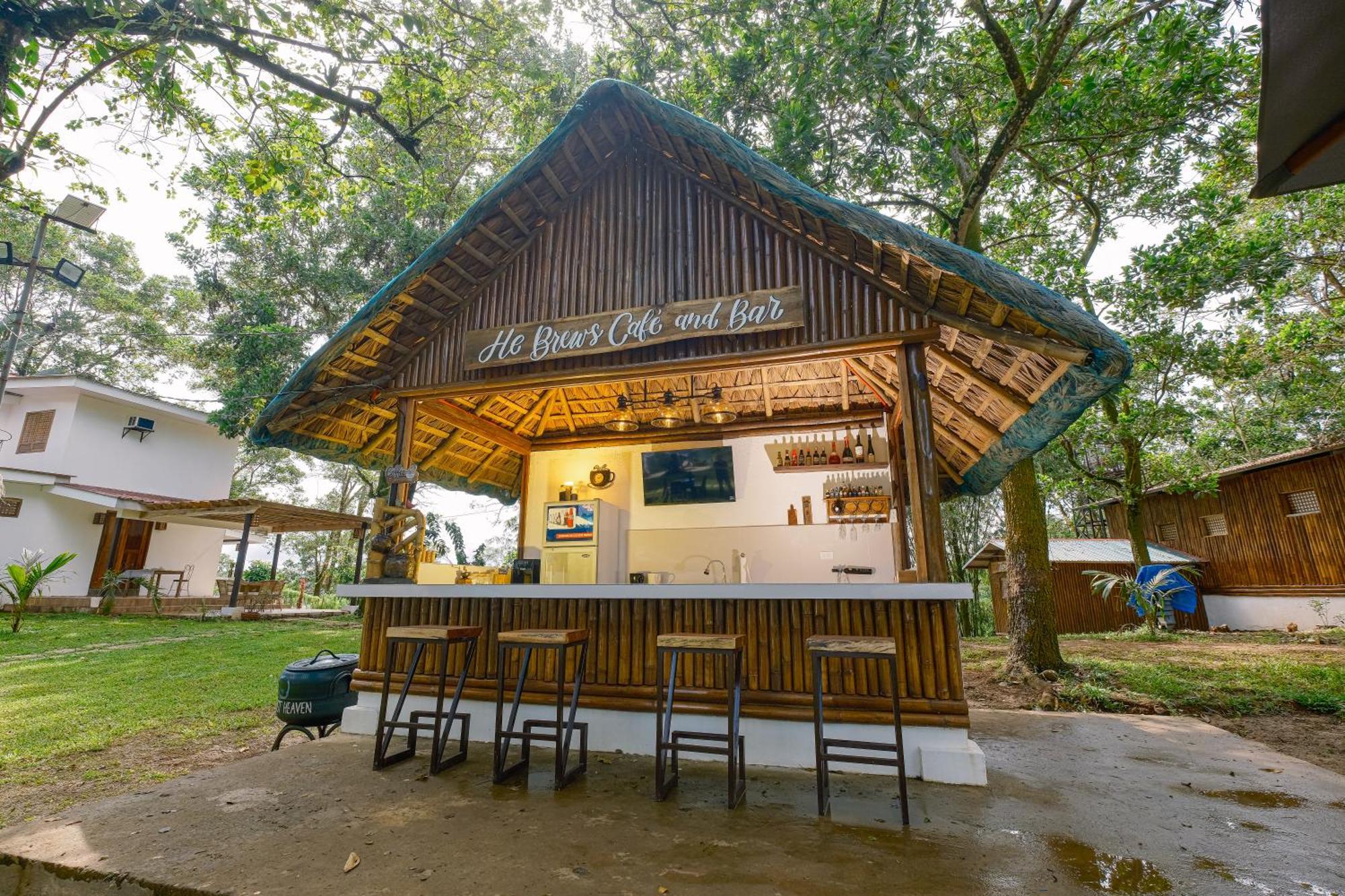 Almost Heaven Lake Resort By Cocotel Cavinti Exterior photo